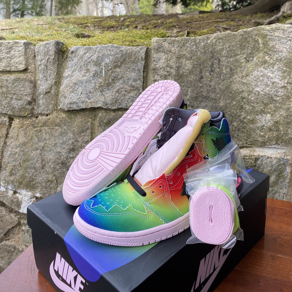 Jordan Retro 1 High OG J. Balvin – Glory Market