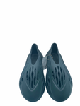 Yeezy Foam RNR "Carbon"