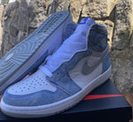 Jordan Retro 1 HIgh OG Hyper Royal Smoke Grey (GS)