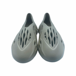 Yeezy Foam RNNR "Stone Sage"